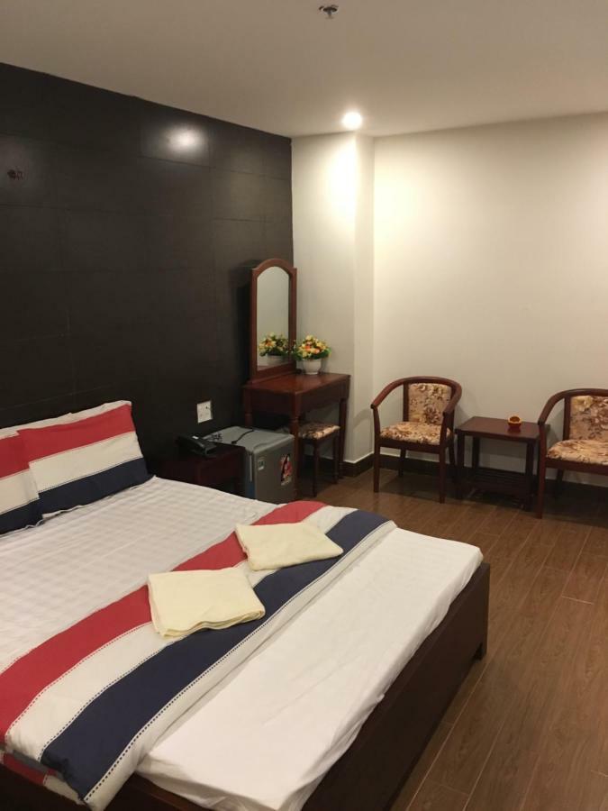 Phuong Ly Ly Hotel Ho Chi Minh City Exterior photo